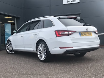Used Skoda Superb 2016 for sale - 75829376: Photo