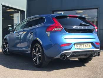 Used Volvo V40 2018 for sale - 74220895: Photo