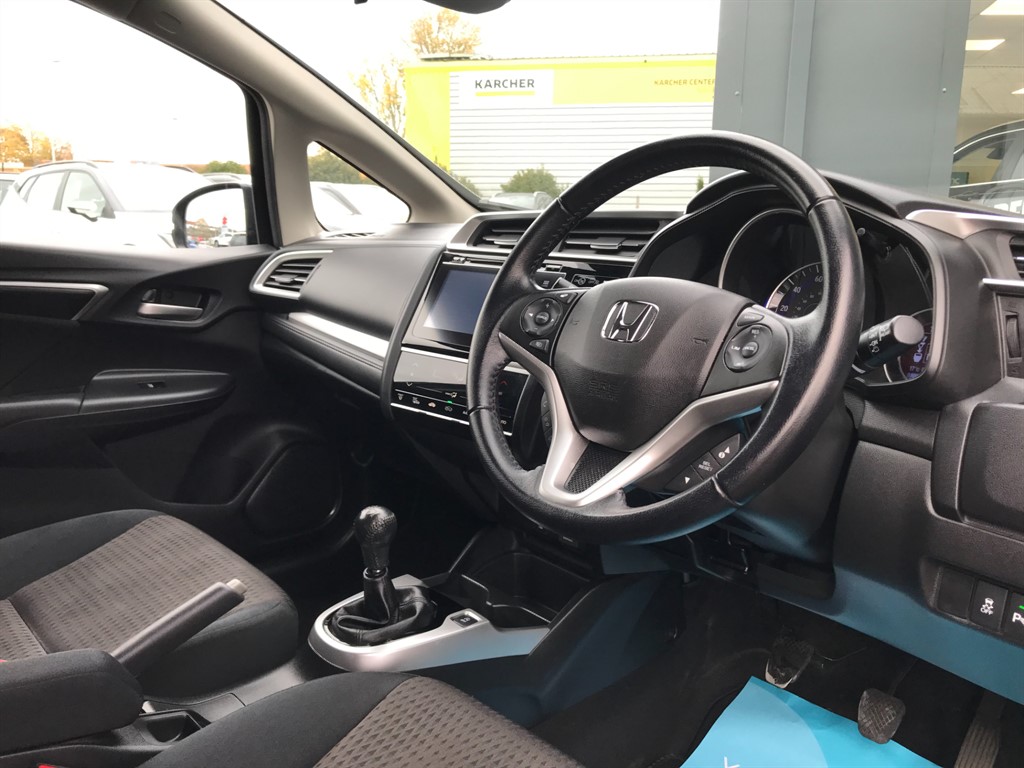 Used Honda Jazz 2019 for sale - 76466645: Photo 7