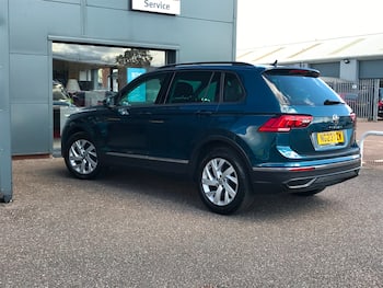 Used Volkswagen Tiguan 2023 for sale - 79571970: Photo