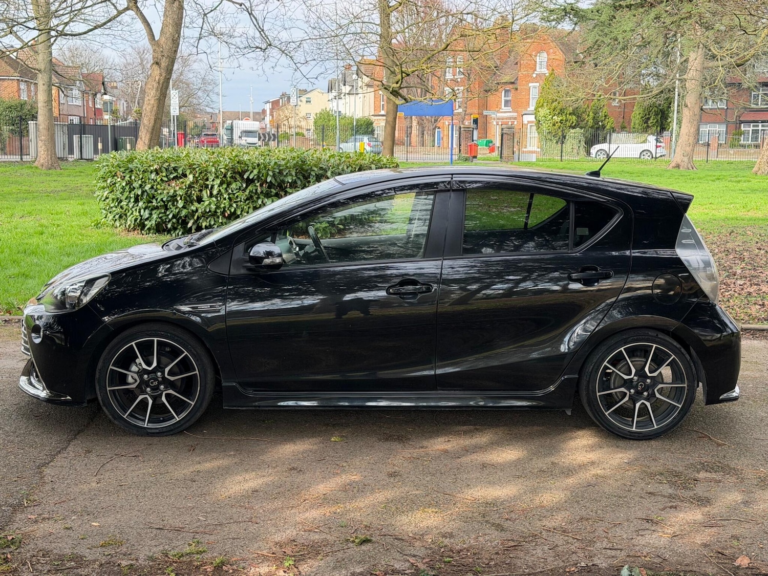 Used Toyota Aqua for sale - 77784715: Photo 7