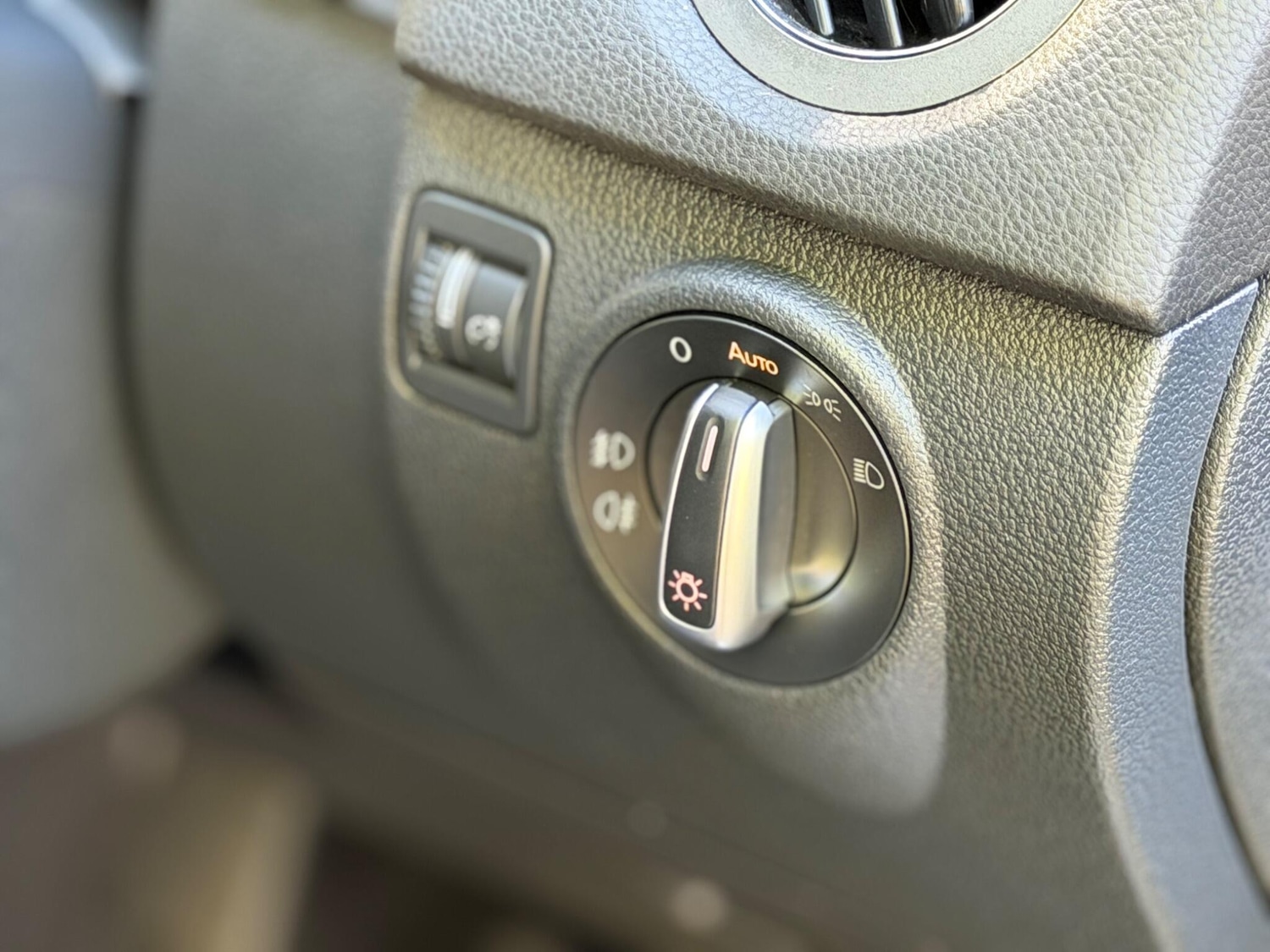 Used Volkswagen Tiguan for sale - 78220099: Photo 23