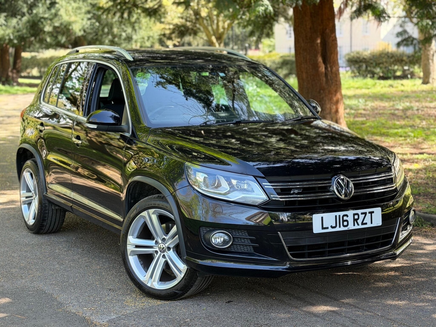 Used Volkswagen Tiguan for sale - 78220099: Photo 4