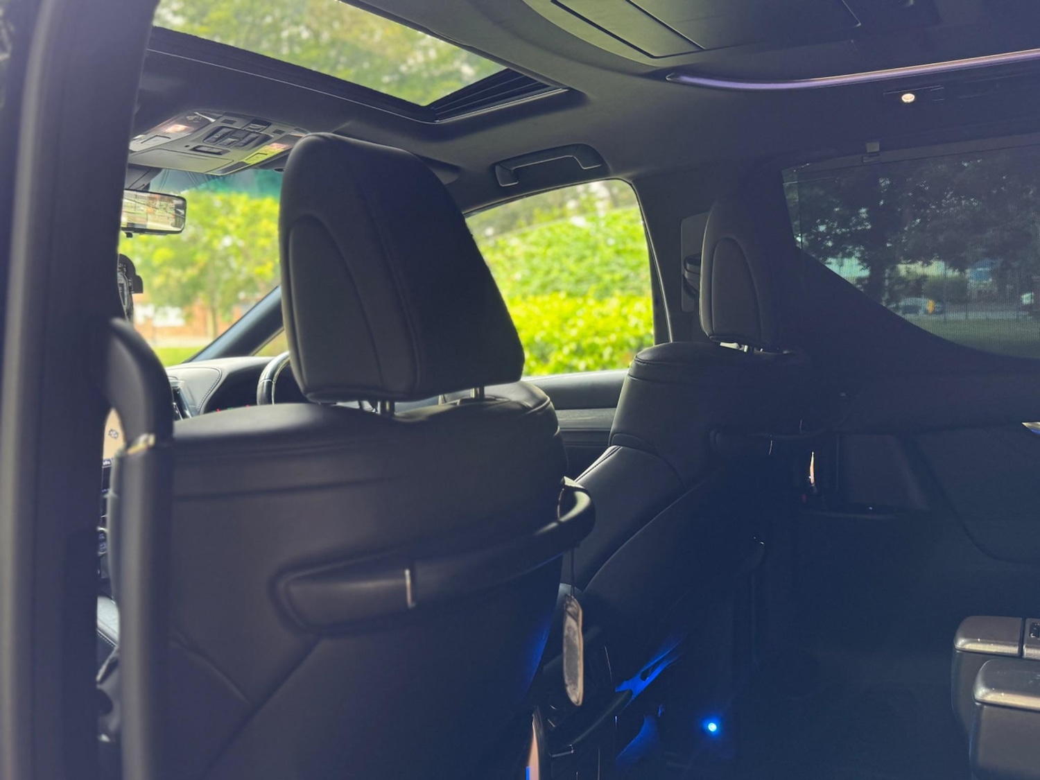 Used Toyota Alphard for sale - 76994389: Photo 19