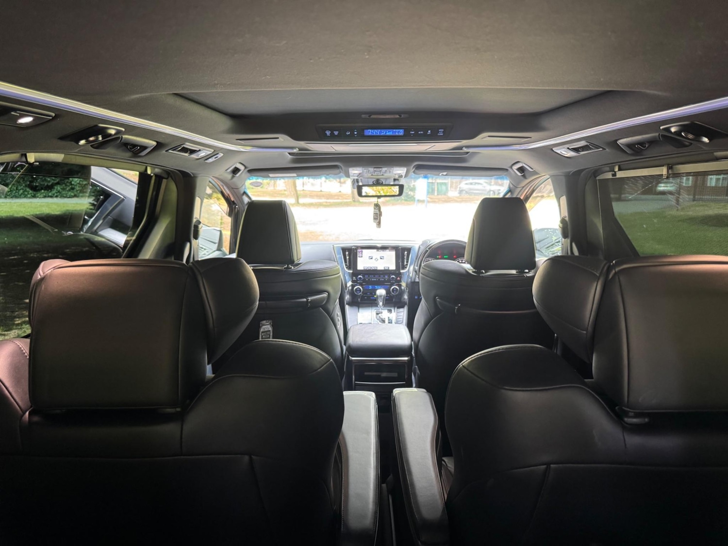 Used Toyota Alphard for sale - 76994389: Photo 21