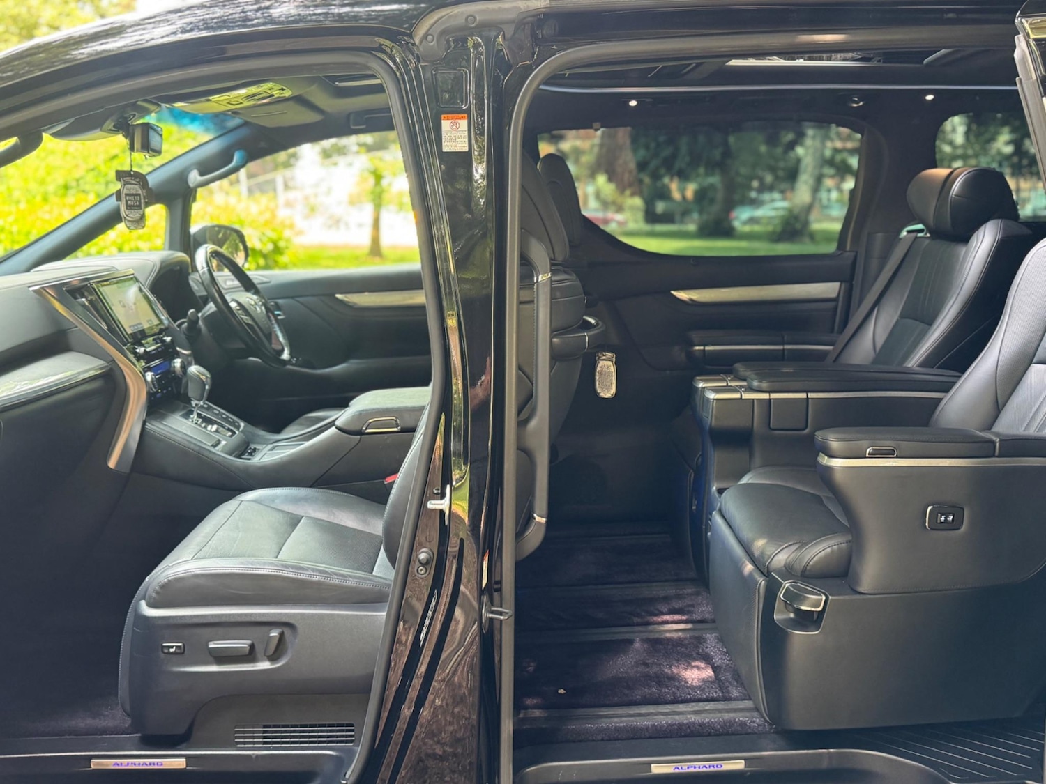 Used Toyota Alphard for sale - 76994389: Photo 53