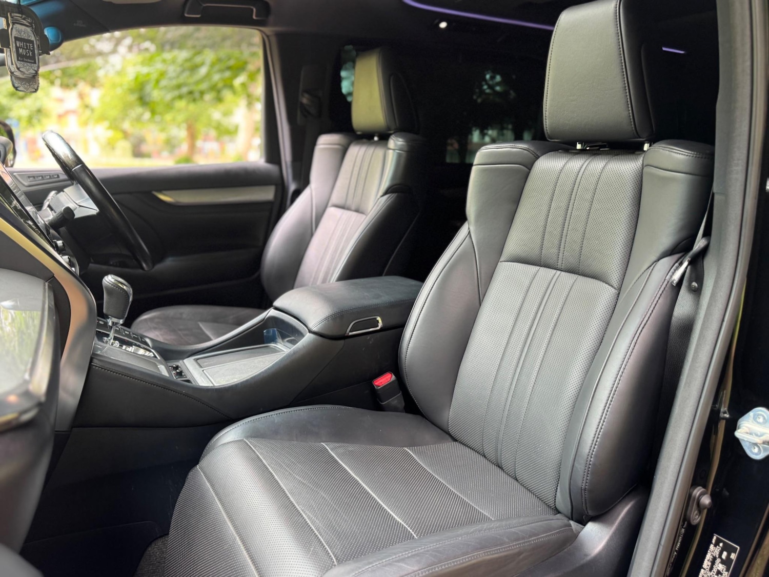 Used Toyota Alphard for sale - 76994389: Photo 56