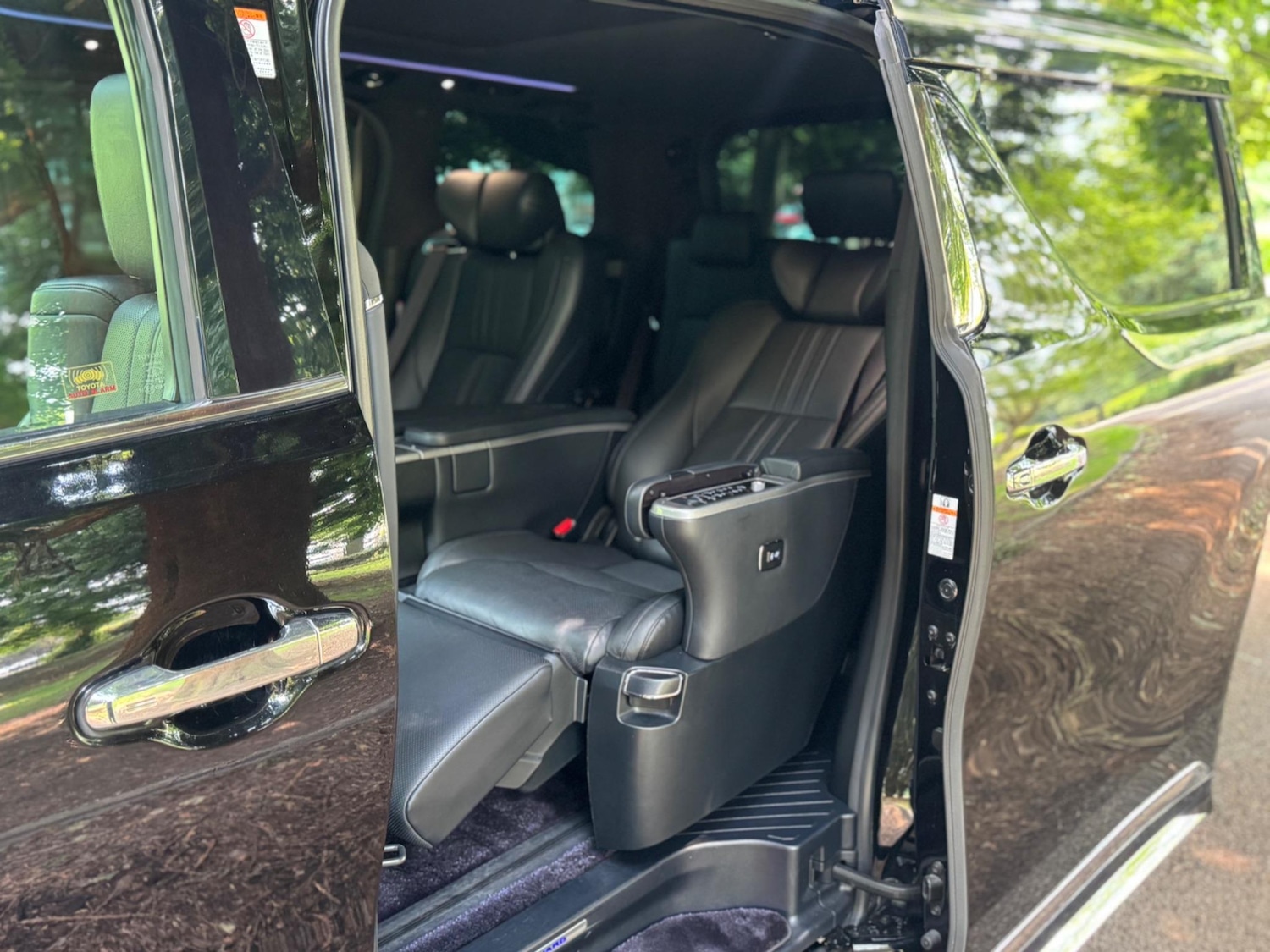 Used Toyota Alphard for sale - 76994389: Photo 67