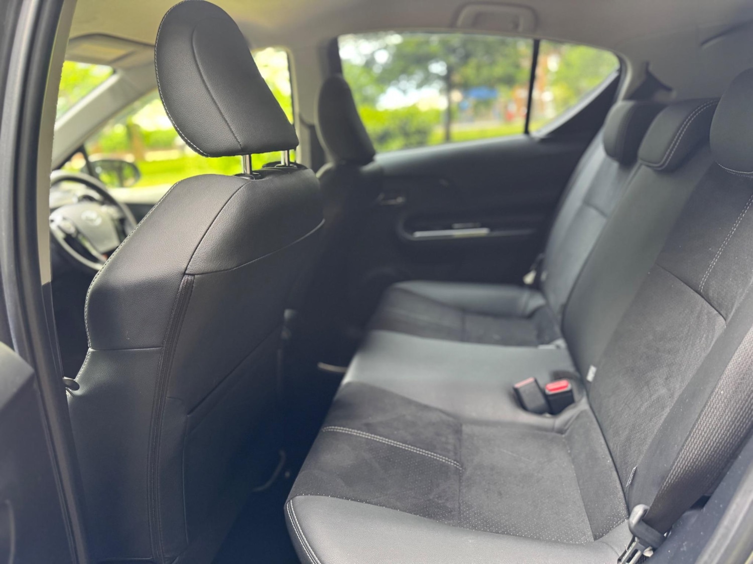 Used Toyota Aqua for sale - 77696844: Photo 13