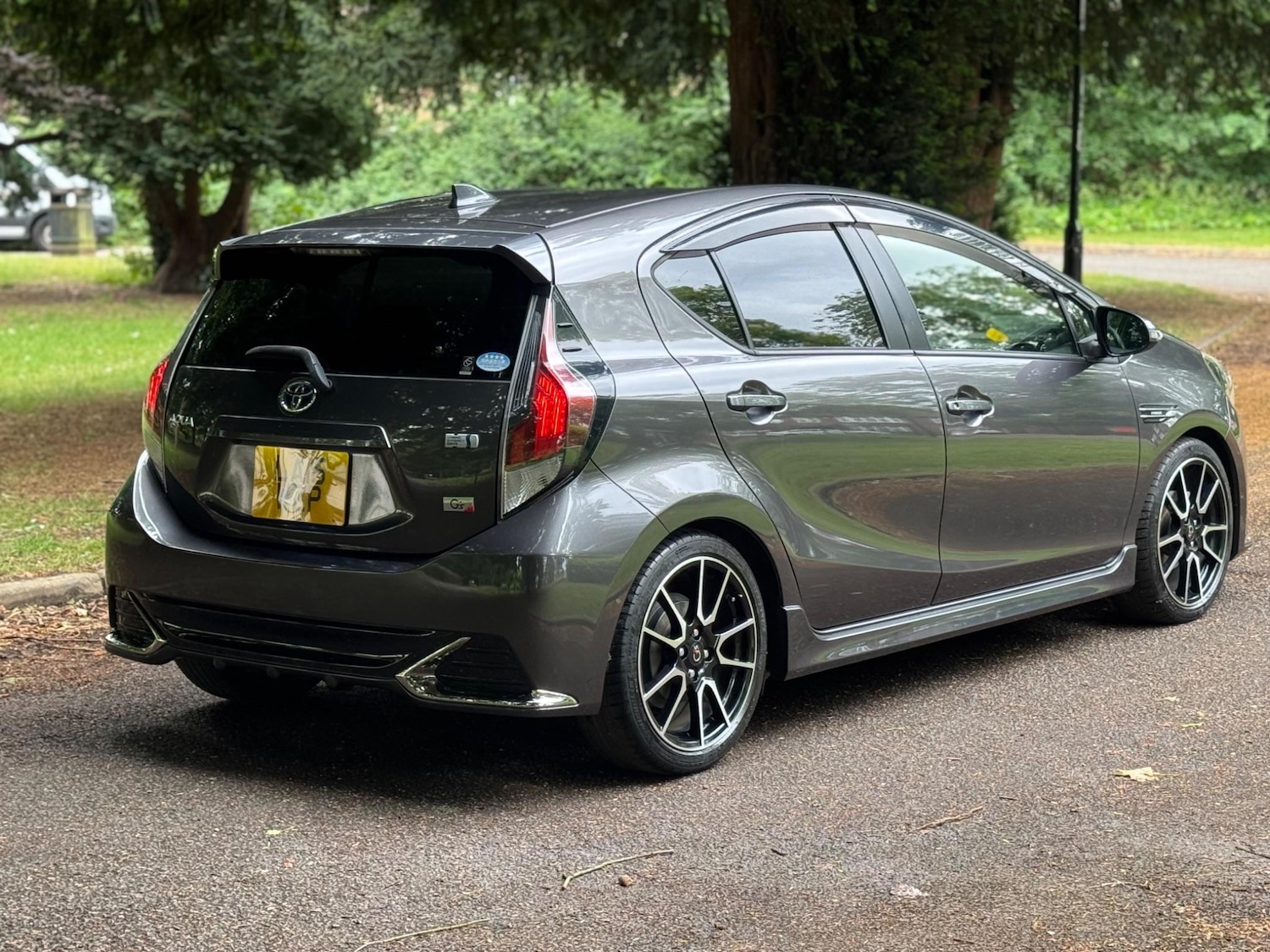 Used Toyota Aqua for sale - 77696844: Photo 6