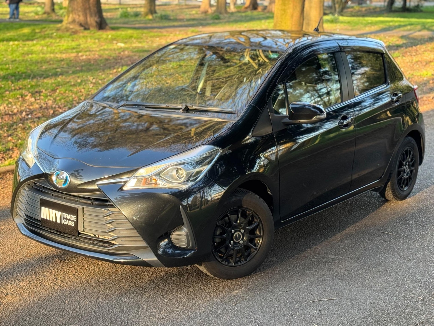 Used Toyota Yaris for sale - 76550972: Photo 1