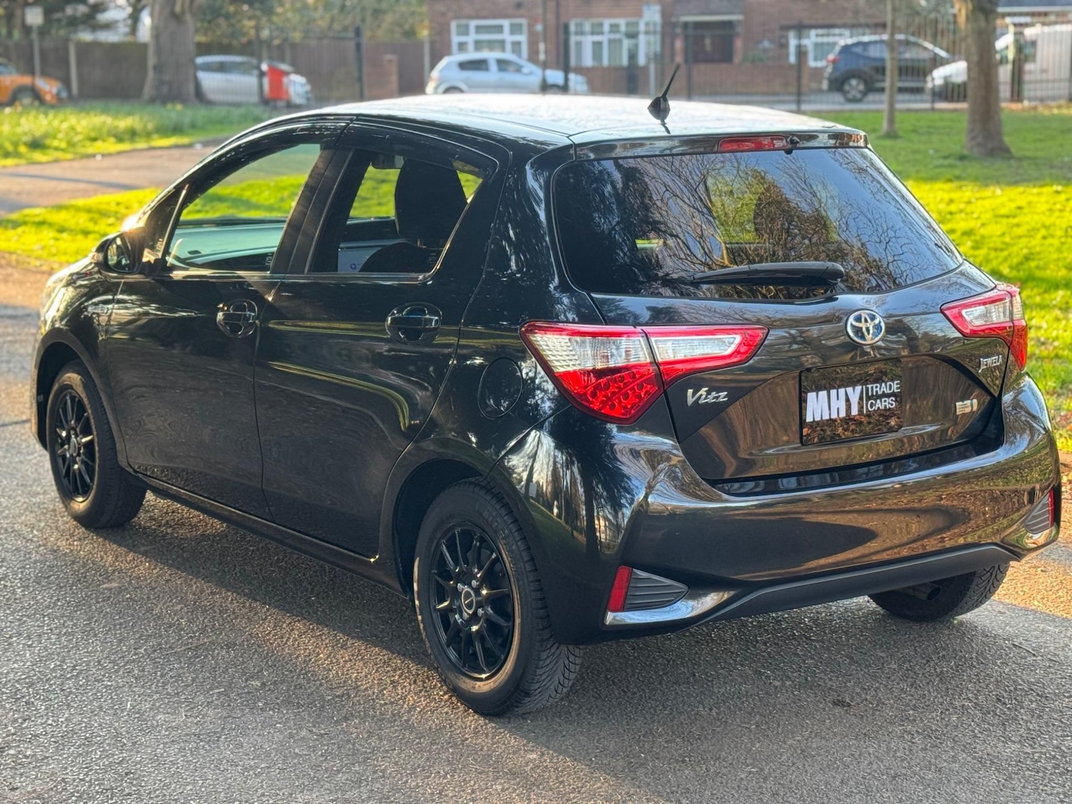 Used Toyota Yaris for sale - 76550972: Photo 10