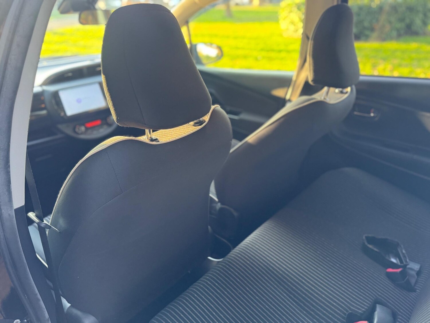 Used Toyota Yaris for sale - 76550972: Photo 13