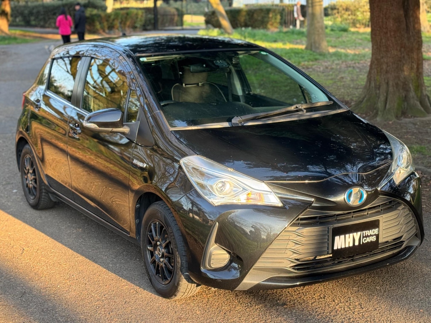 Used Toyota Yaris for sale - 76550972: Photo 3