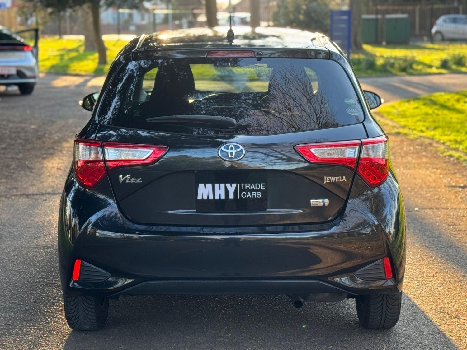 Used Toyota Yaris for sale - 76550972: Photo 4