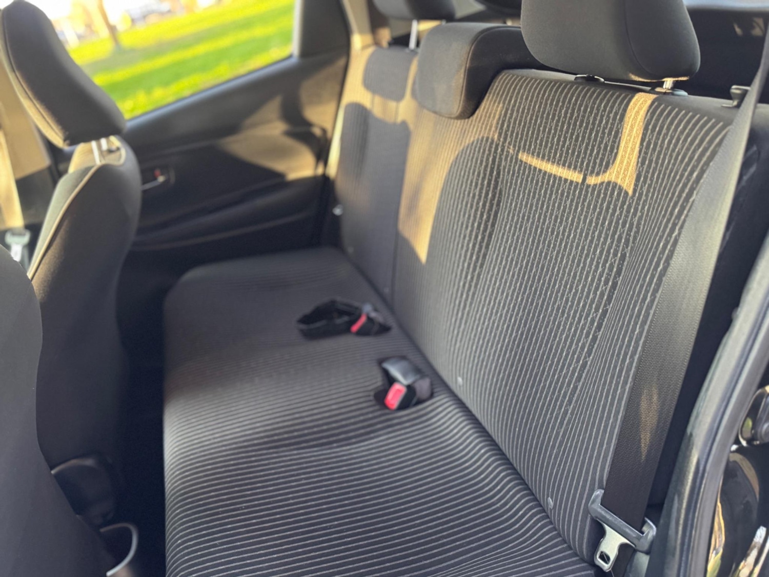 Used Toyota Yaris for sale - 76550972: Photo 8