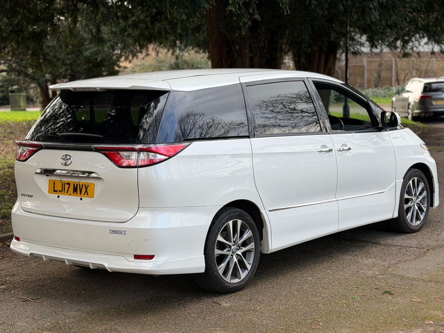Used Toyota Estima for sale - 77768826: Photo 9