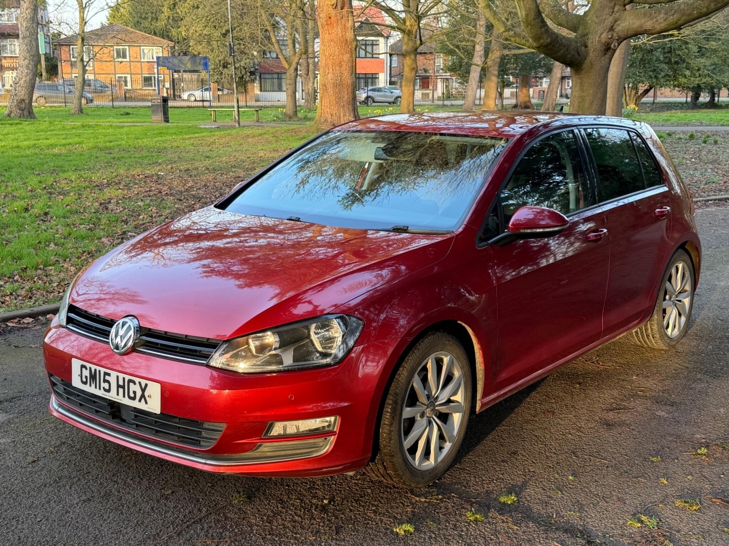 Used Volkswagen Golf 2015 for sale - 77683636: Photo 3
