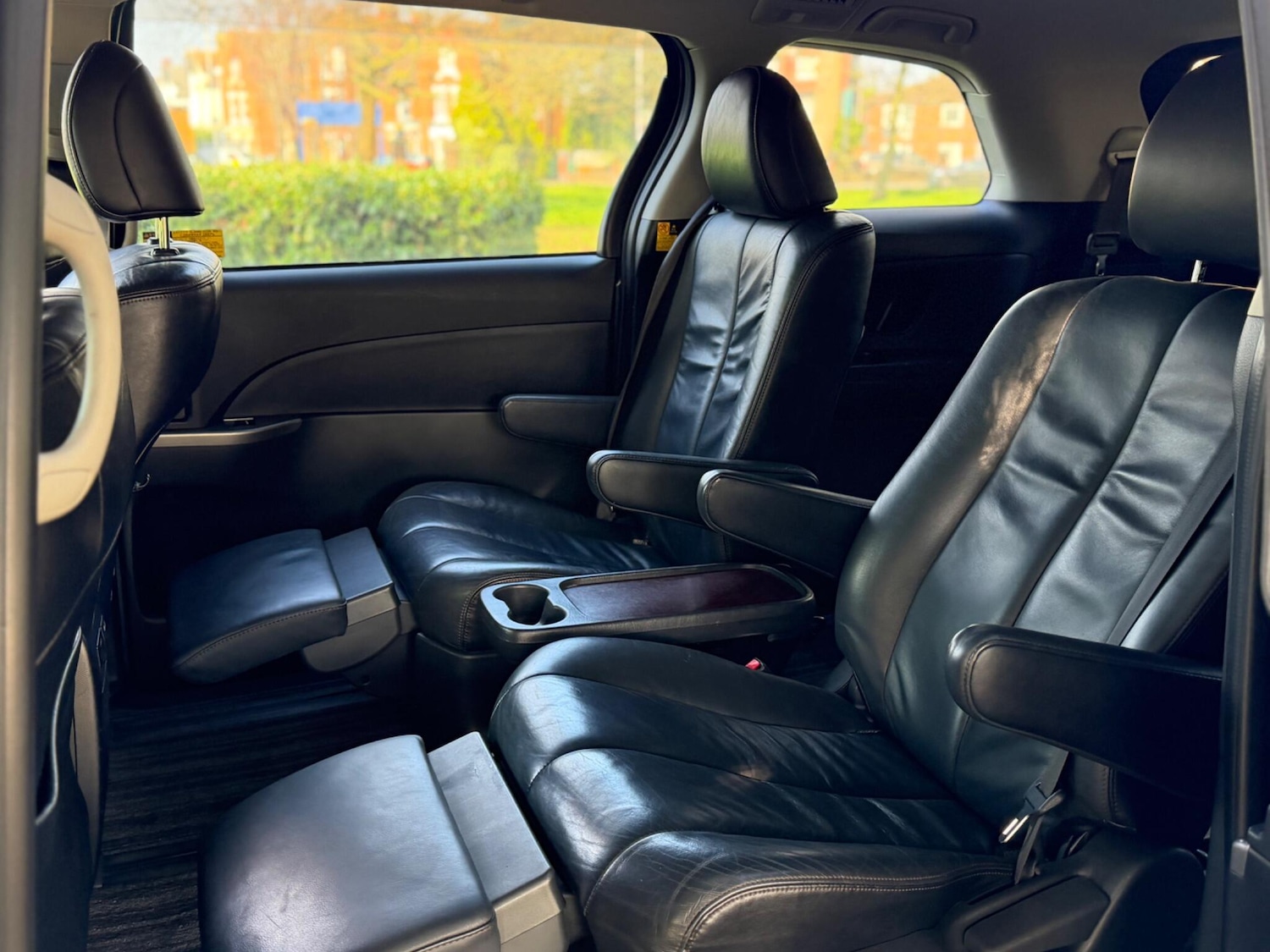 Used Toyota Estima for sale - 77783347: Photo 14