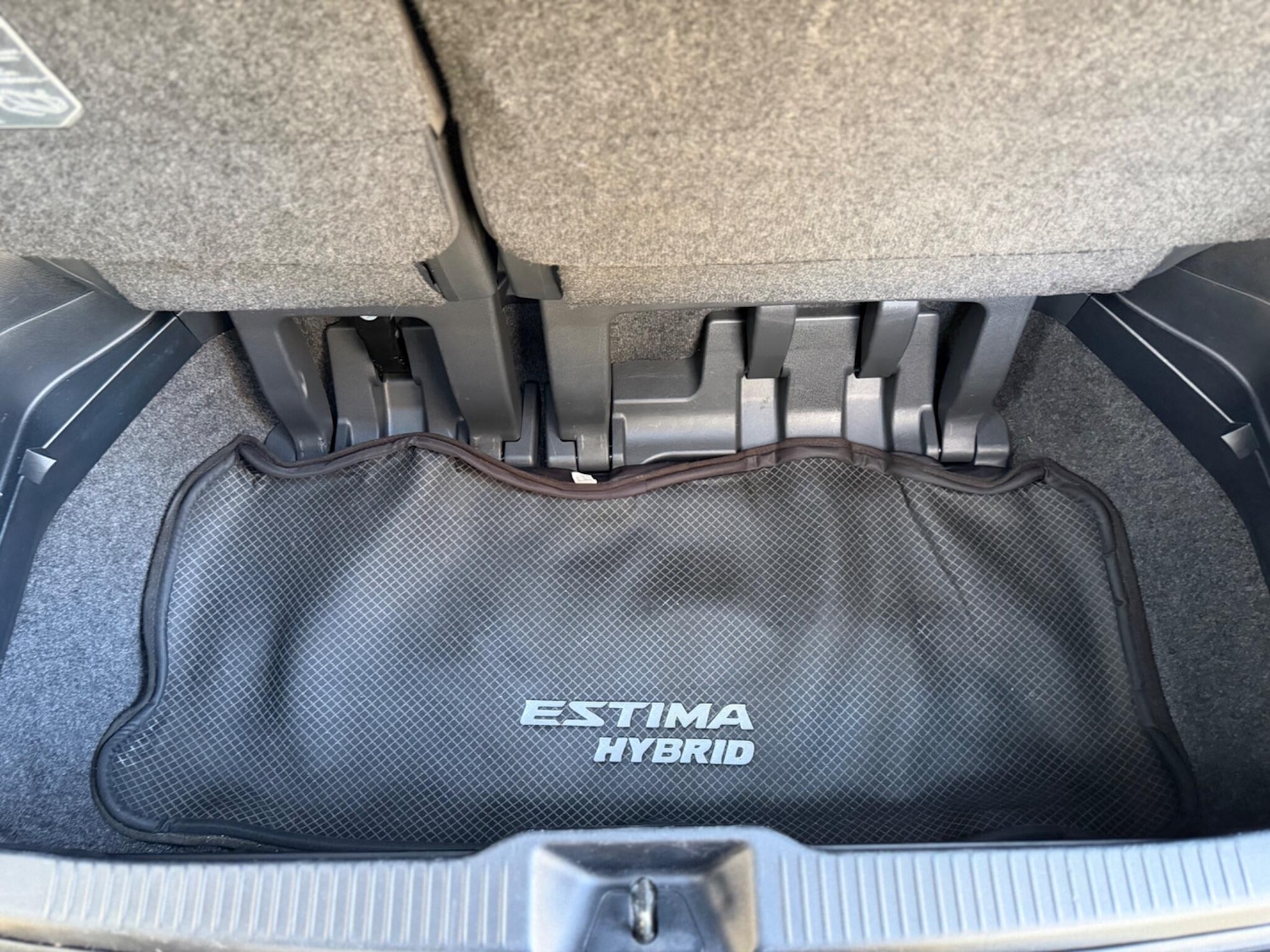 Used Toyota Estima for sale - 77783347: Photo 18