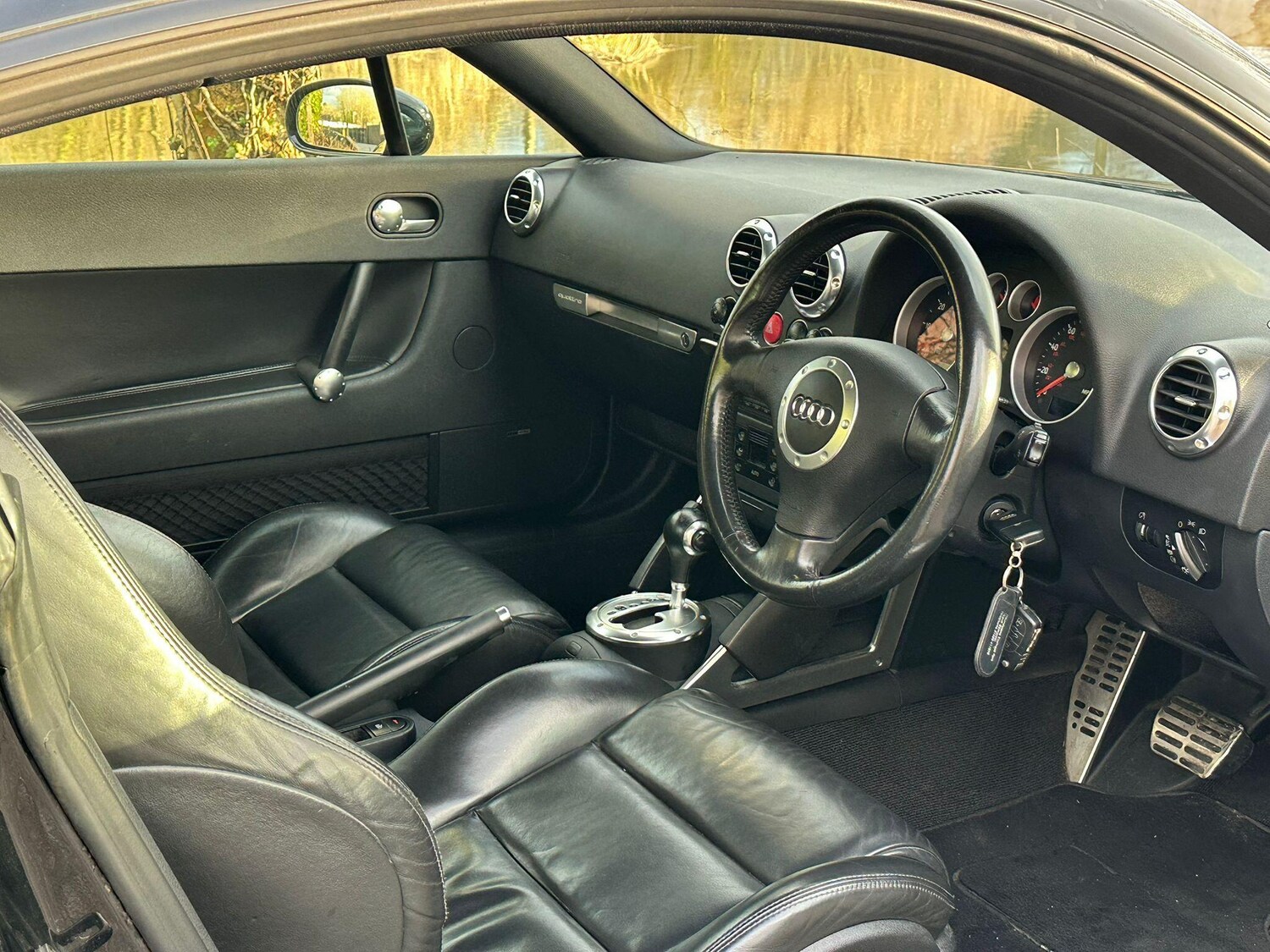 Used Audi TT 2006 for sale - 77359122: Photo 11