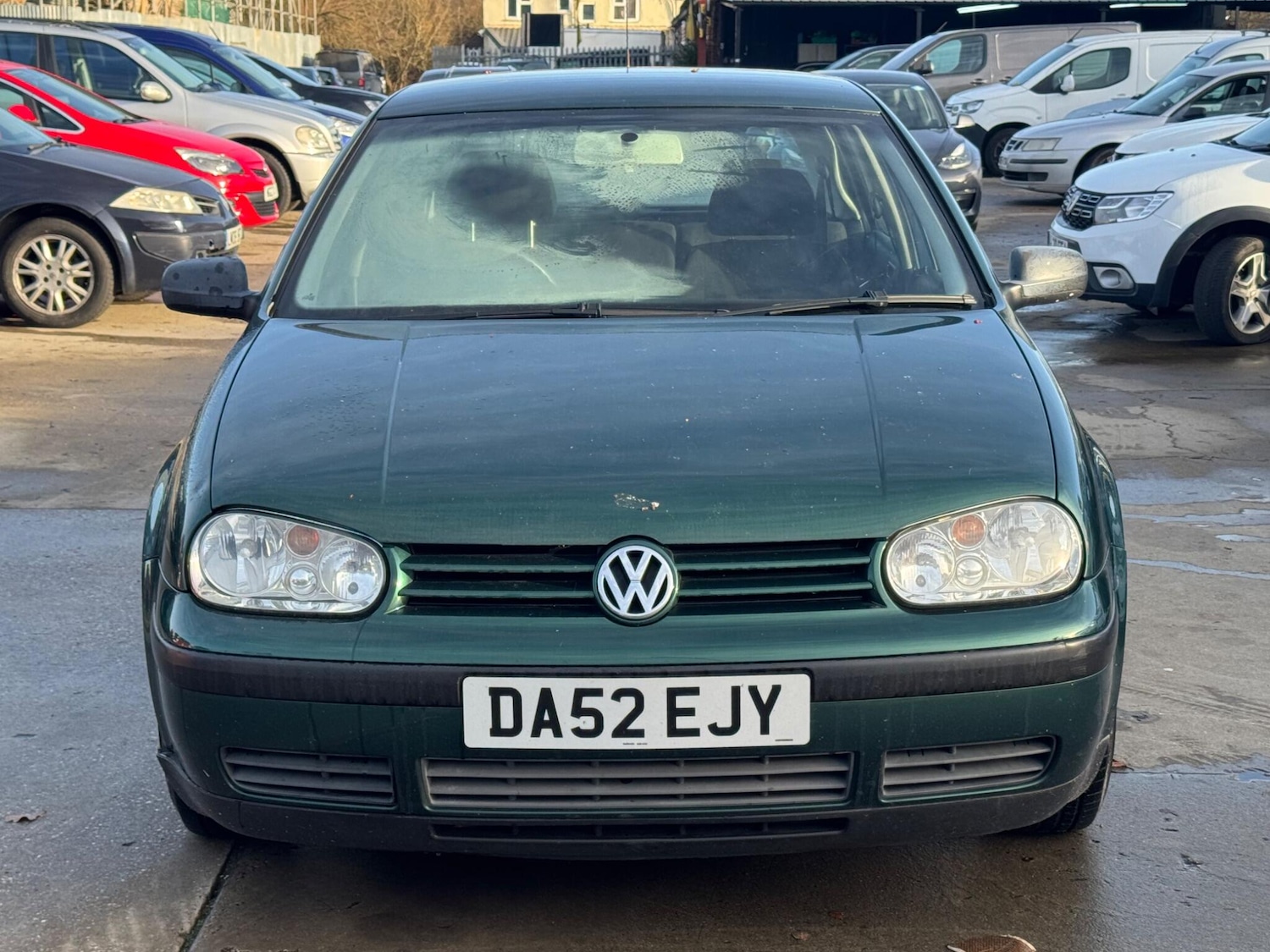 Used Volkswagen Golf 2002 for sale - 76936438: Photo 2