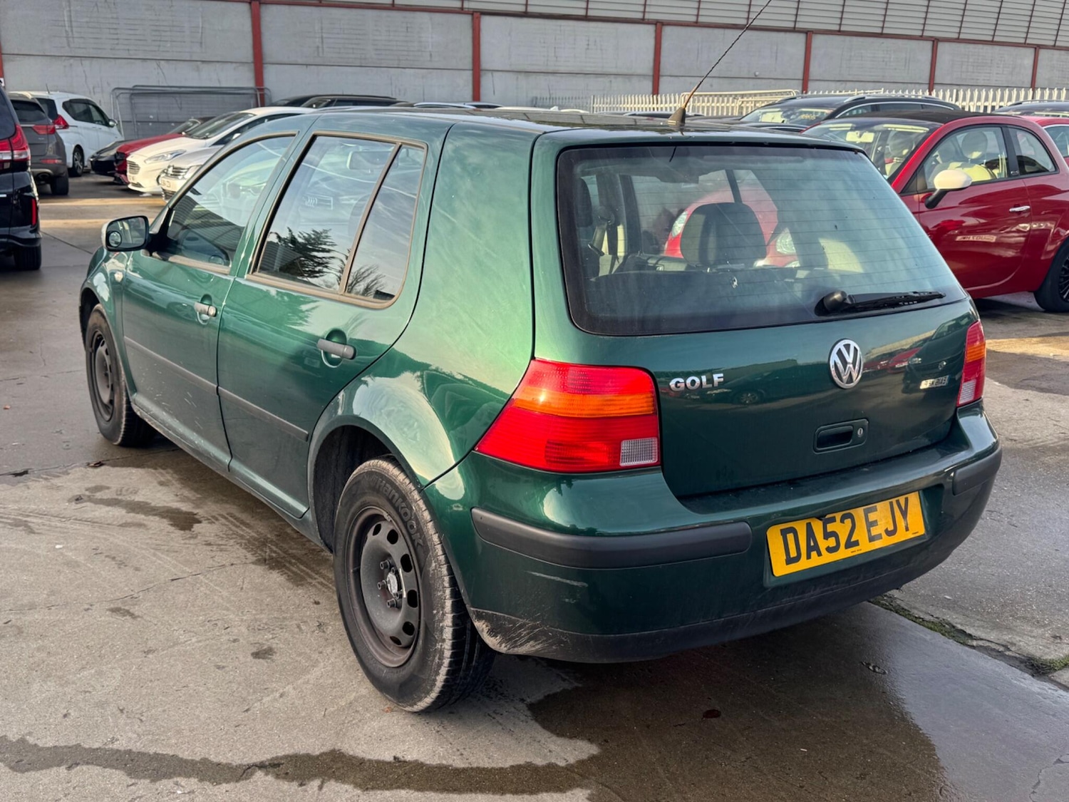Used Volkswagen Golf 2002 for sale - 76936438: Photo 4