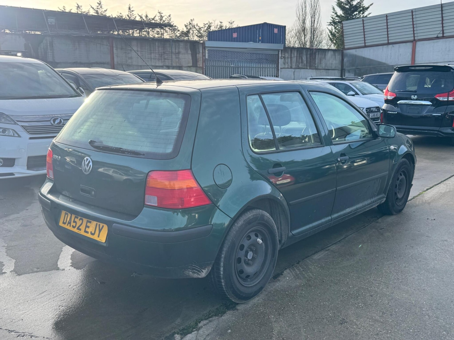 Used Volkswagen Golf 2002 for sale - 76936438: Photo 6