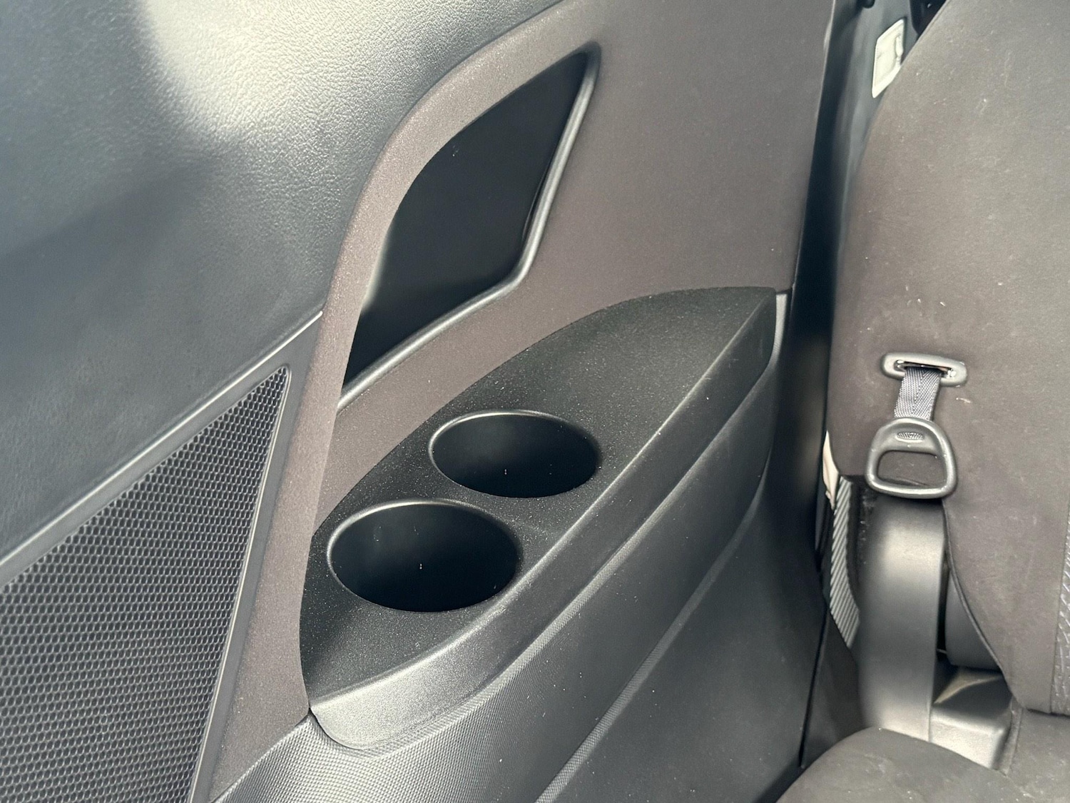 Used Toyota Estima 2023 for sale - 76549709: Photo 17