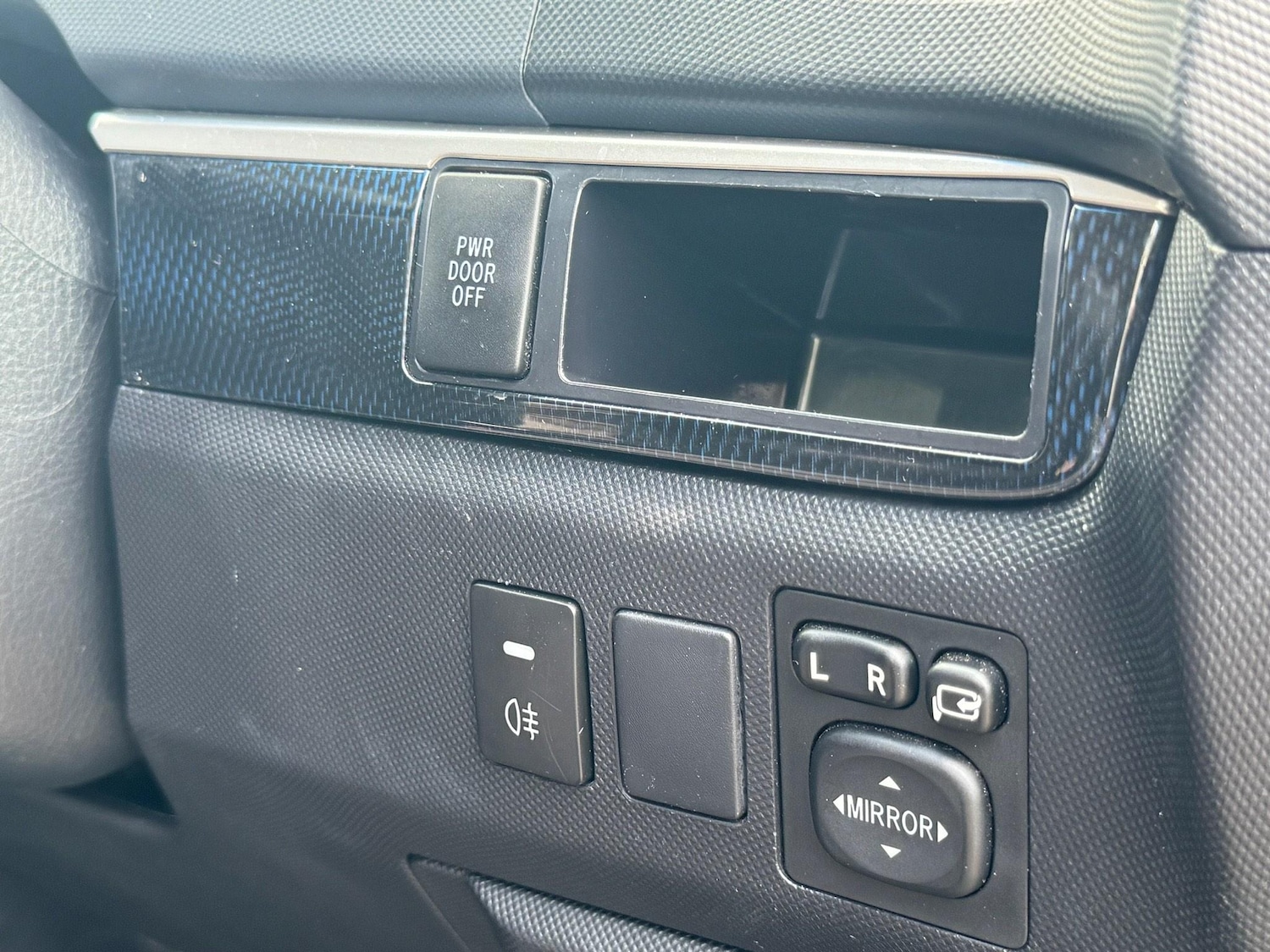 Used Toyota Estima 2023 for sale - 76549709: Photo 22