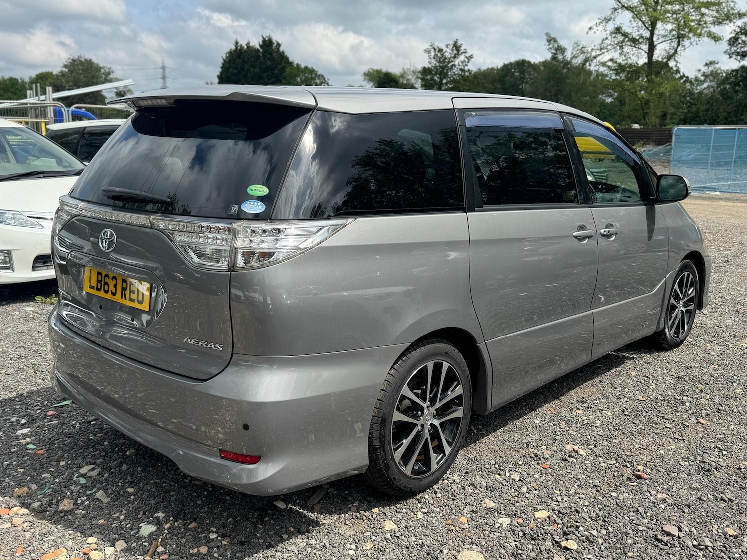 Used Toyota Estima 2023 for sale - 76549709: Photo 4