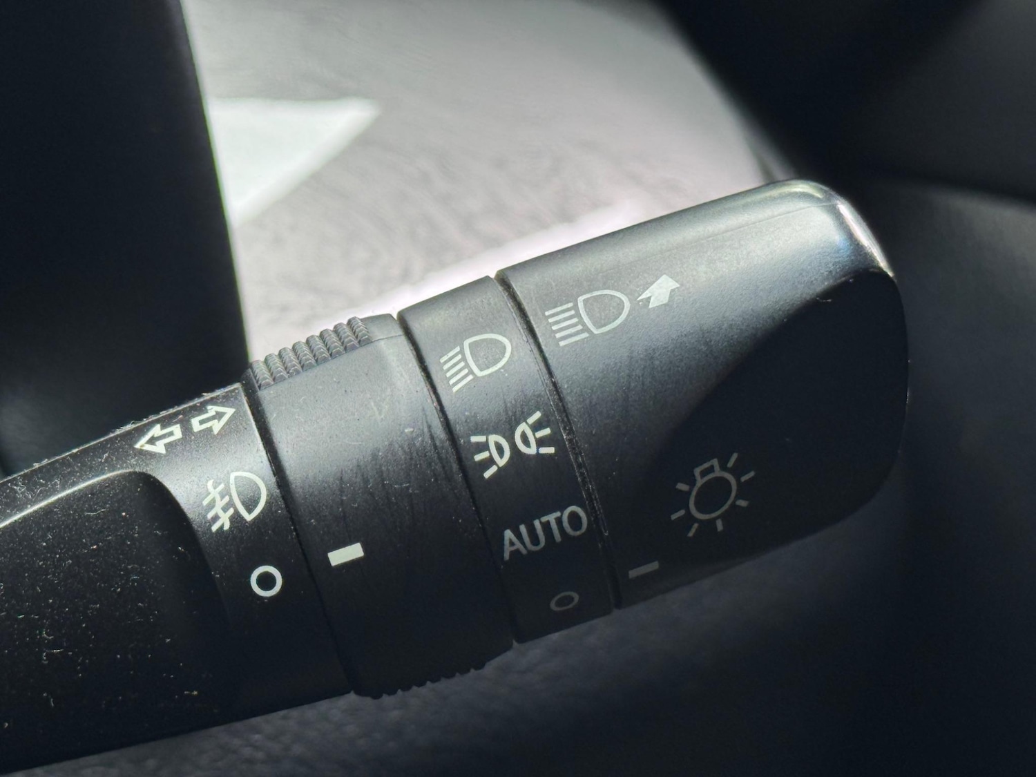 Used Toyota Alphard for sale - 76476692: Photo 35