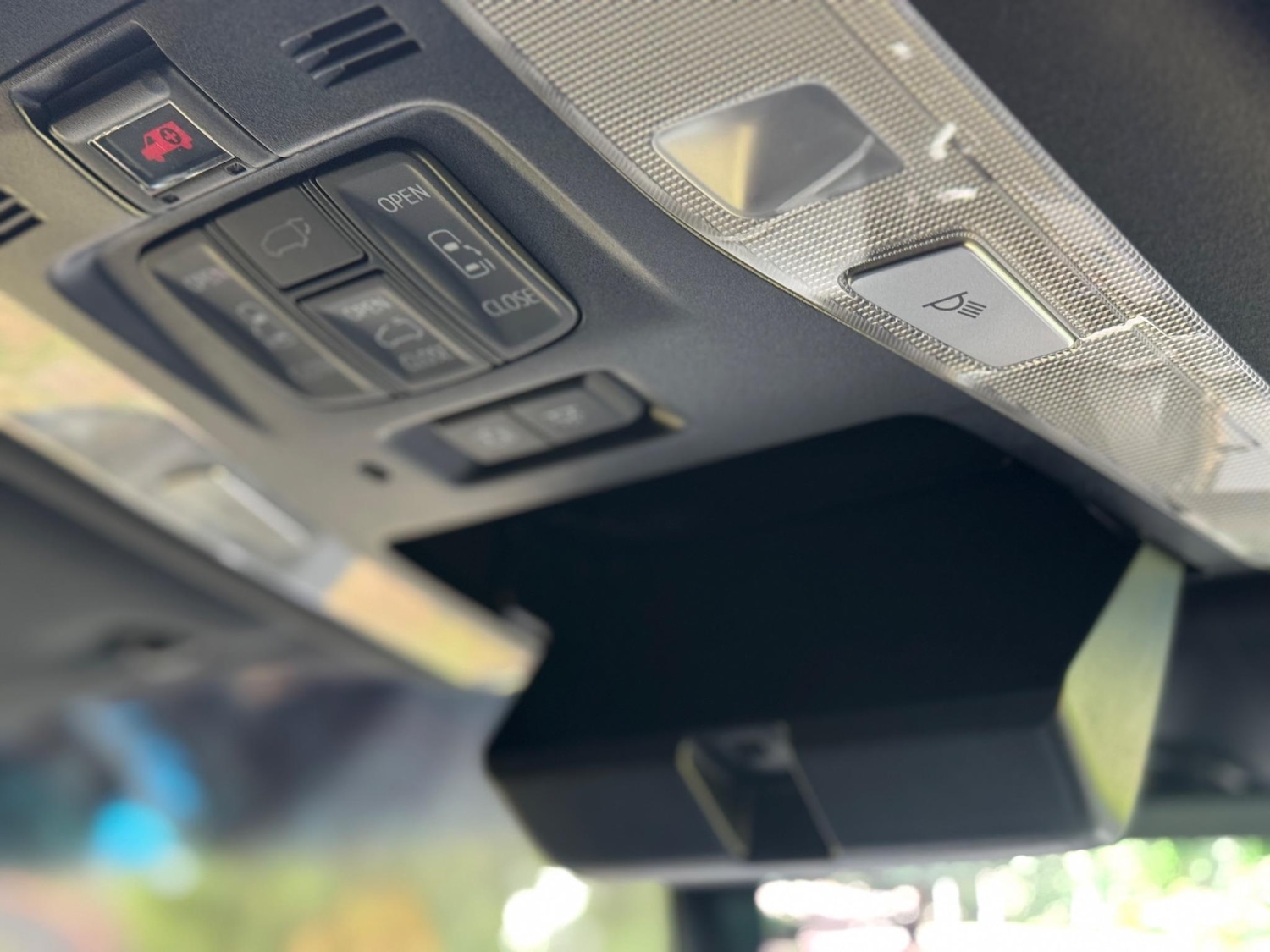 Used Toyota Alphard for sale - 76476692: Photo 37