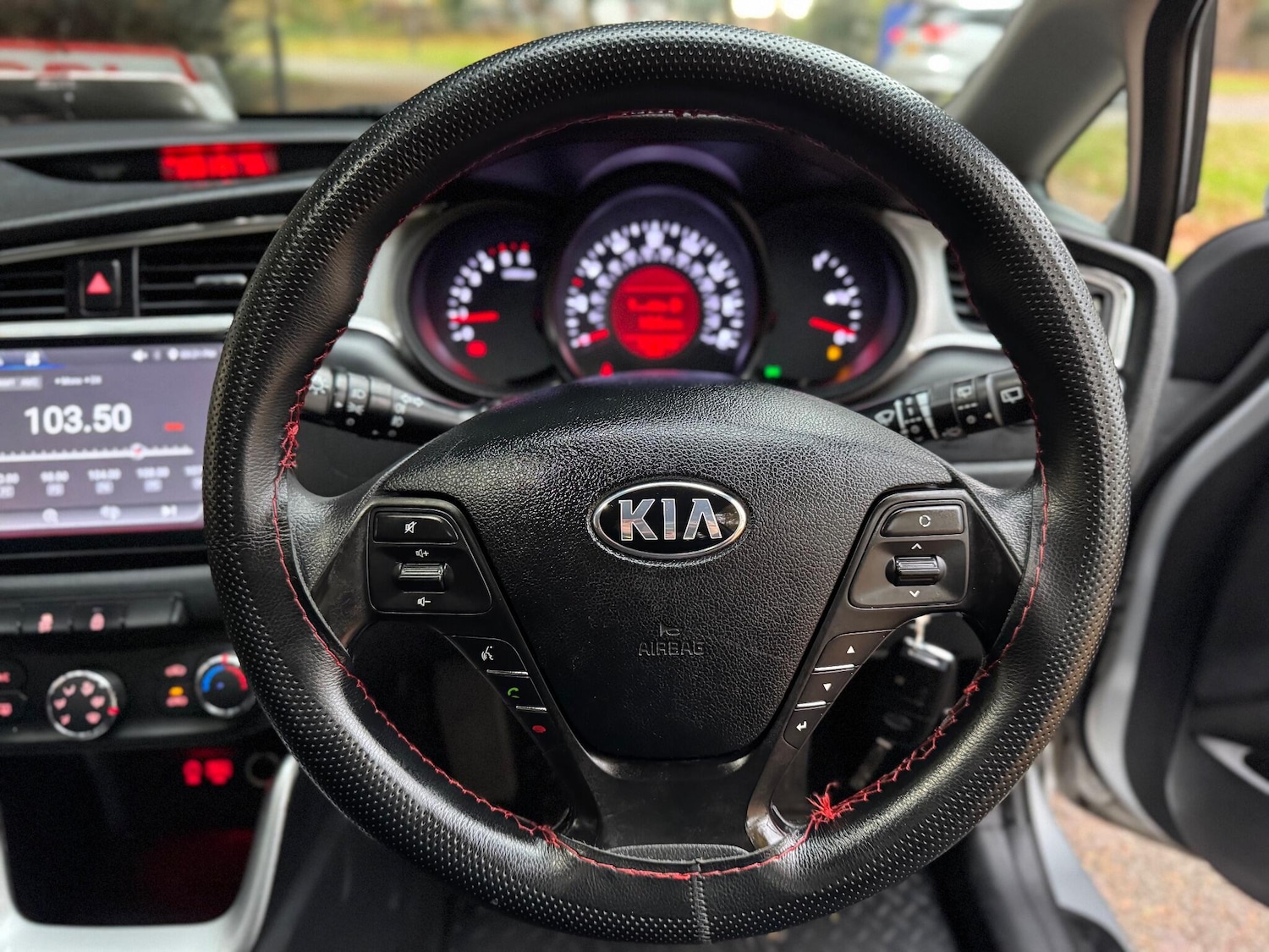 Used Kia Ceed 2024 for sale - 76550298: Photo 15