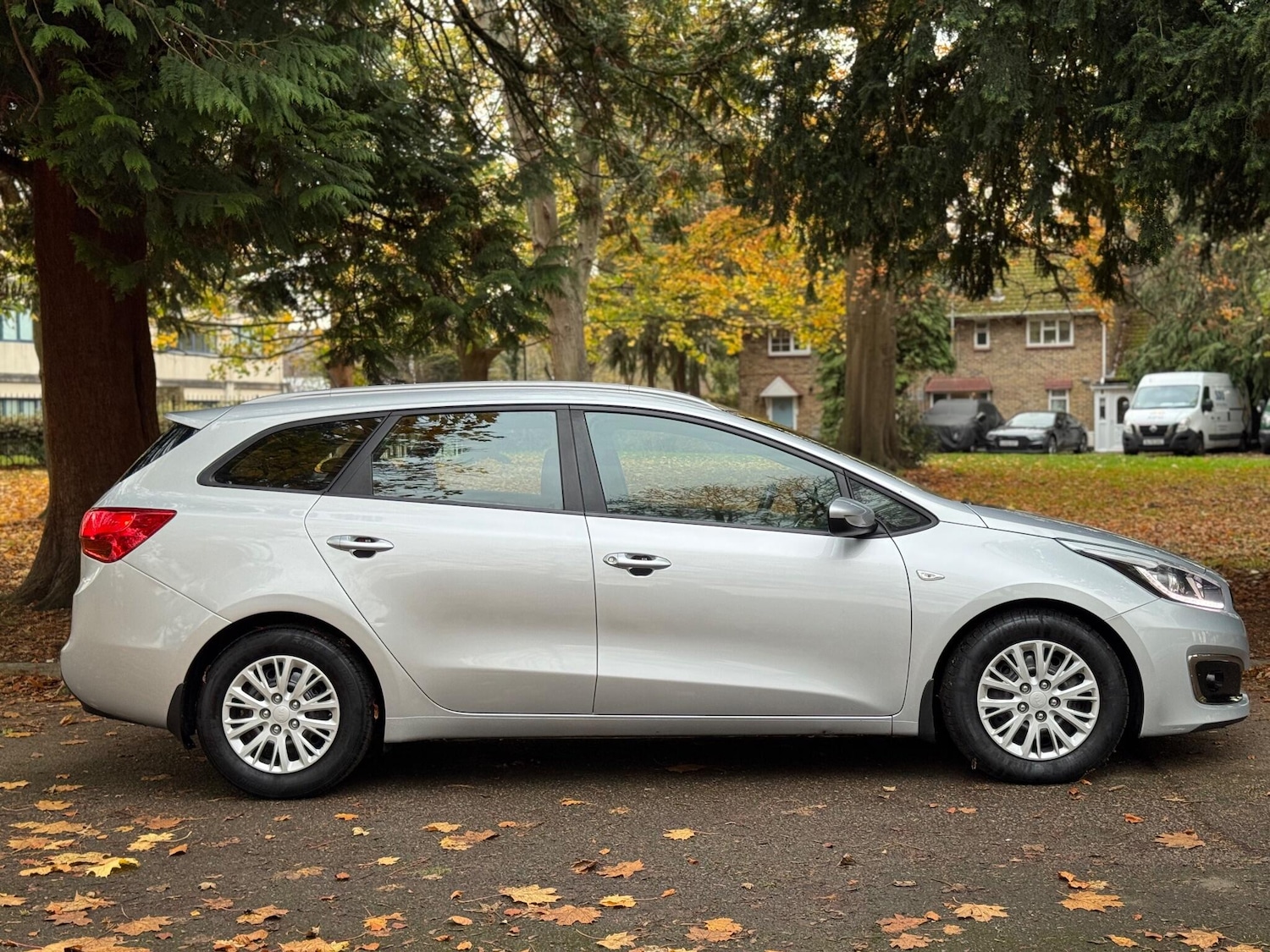 Used Kia Ceed 2024 for sale - 76550298: Photo 8