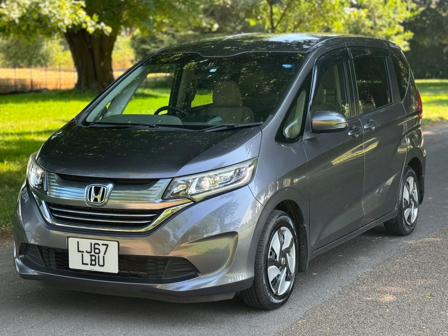 Used Honda Freed for sale - 76802302: Photo 4
