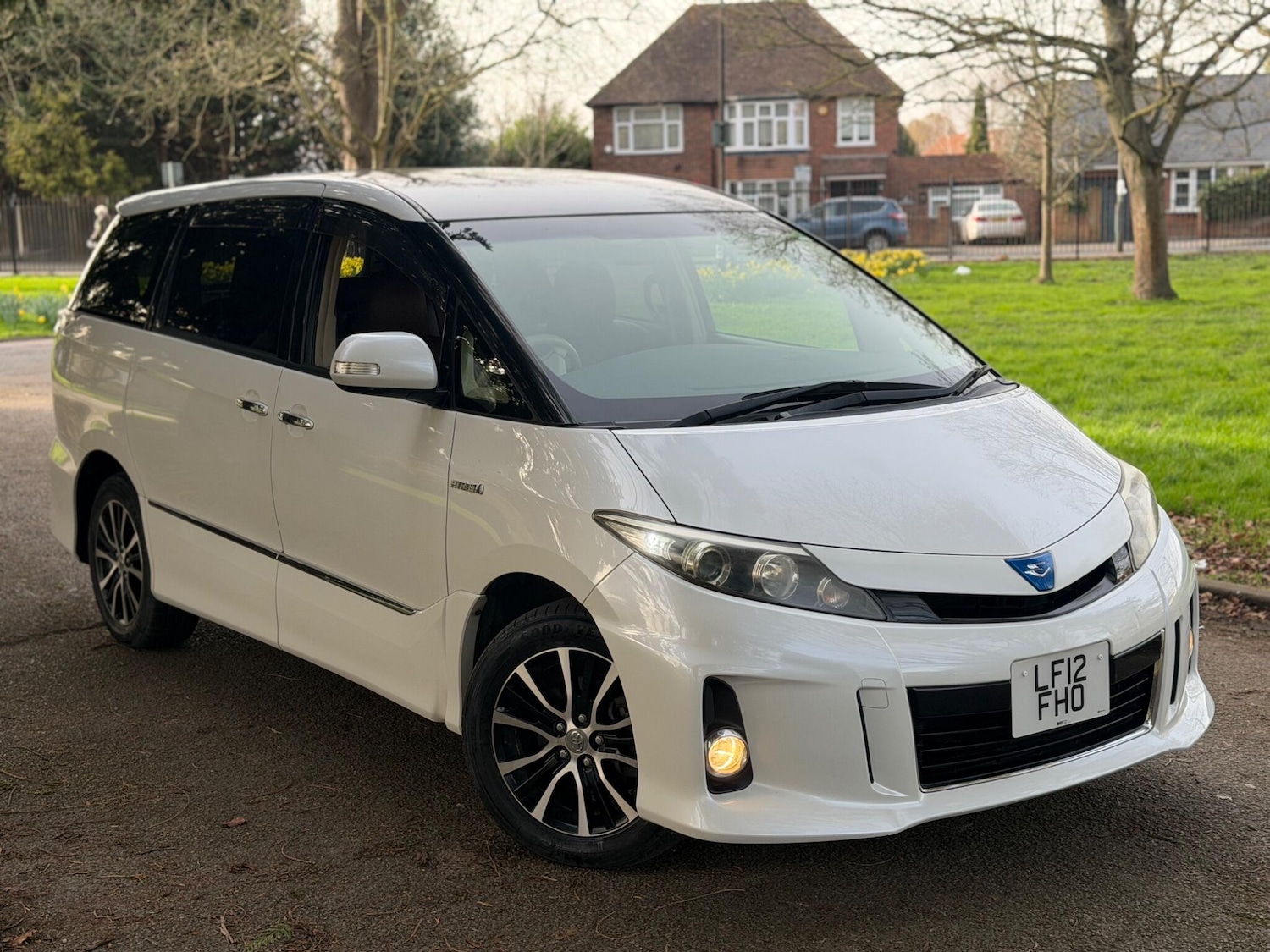 Used Toyota Estima for sale - 77784135: Photo 5