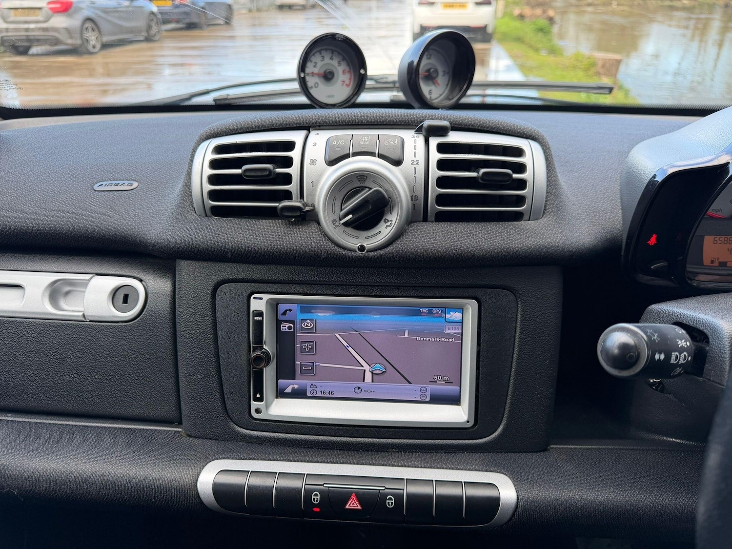 Used smart fortwo 2014 for sale - 78058686: Photo 17