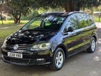 Used Volkswagen Sharan 2018 for sale - 78231333: Photo