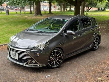 Used Toyota Aqua 2015 for sale - 76476684: Photo