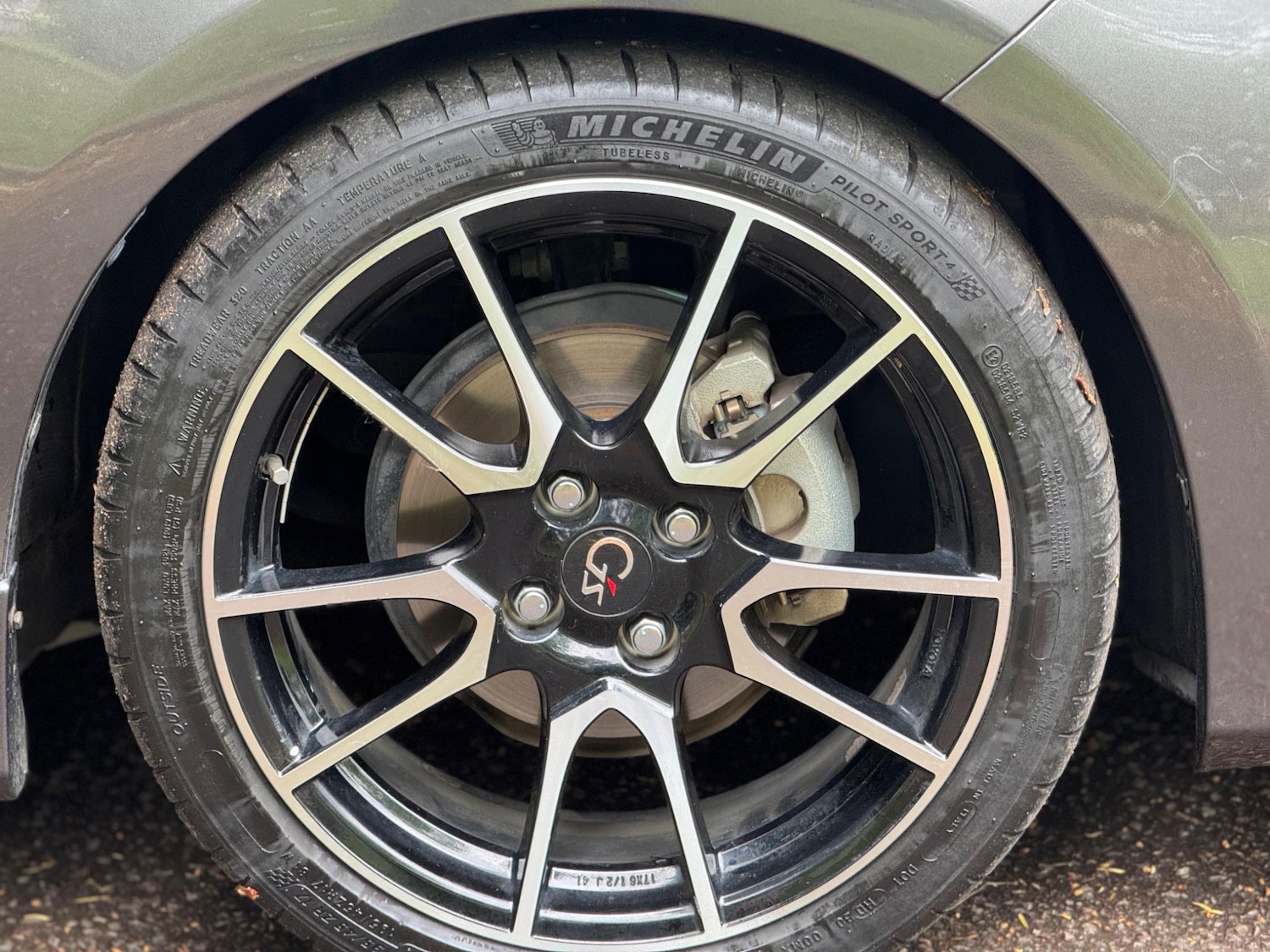 Used Toyota Aqua for sale - 76476684: Photo 23