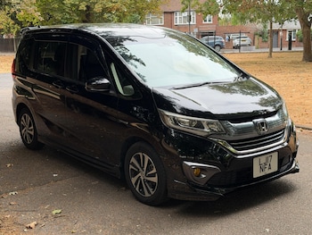 Used Honda Freed 2017 for sale - 79565856: Photo