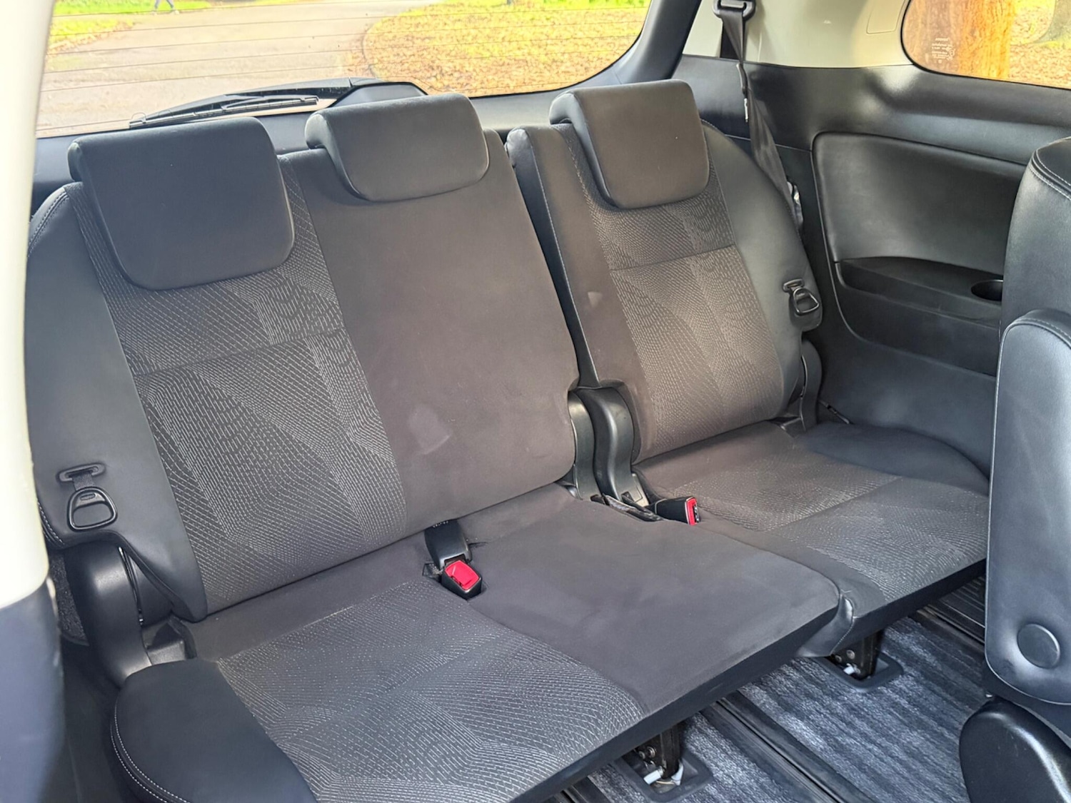 Used Toyota Estima 2025 for sale - 77456006: Photo 12