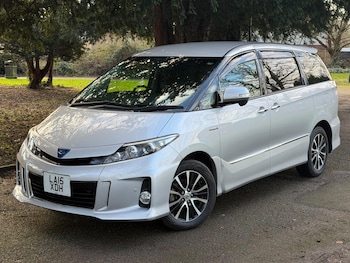 Used Toyota Estima 2025 for sale - 77456006: Photo