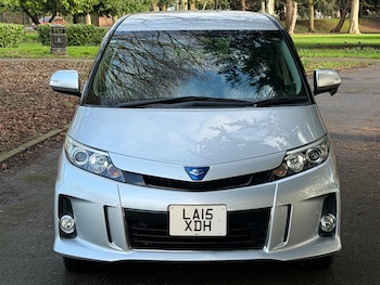 Used Toyota Estima 2025 for sale - 77456006: Photo