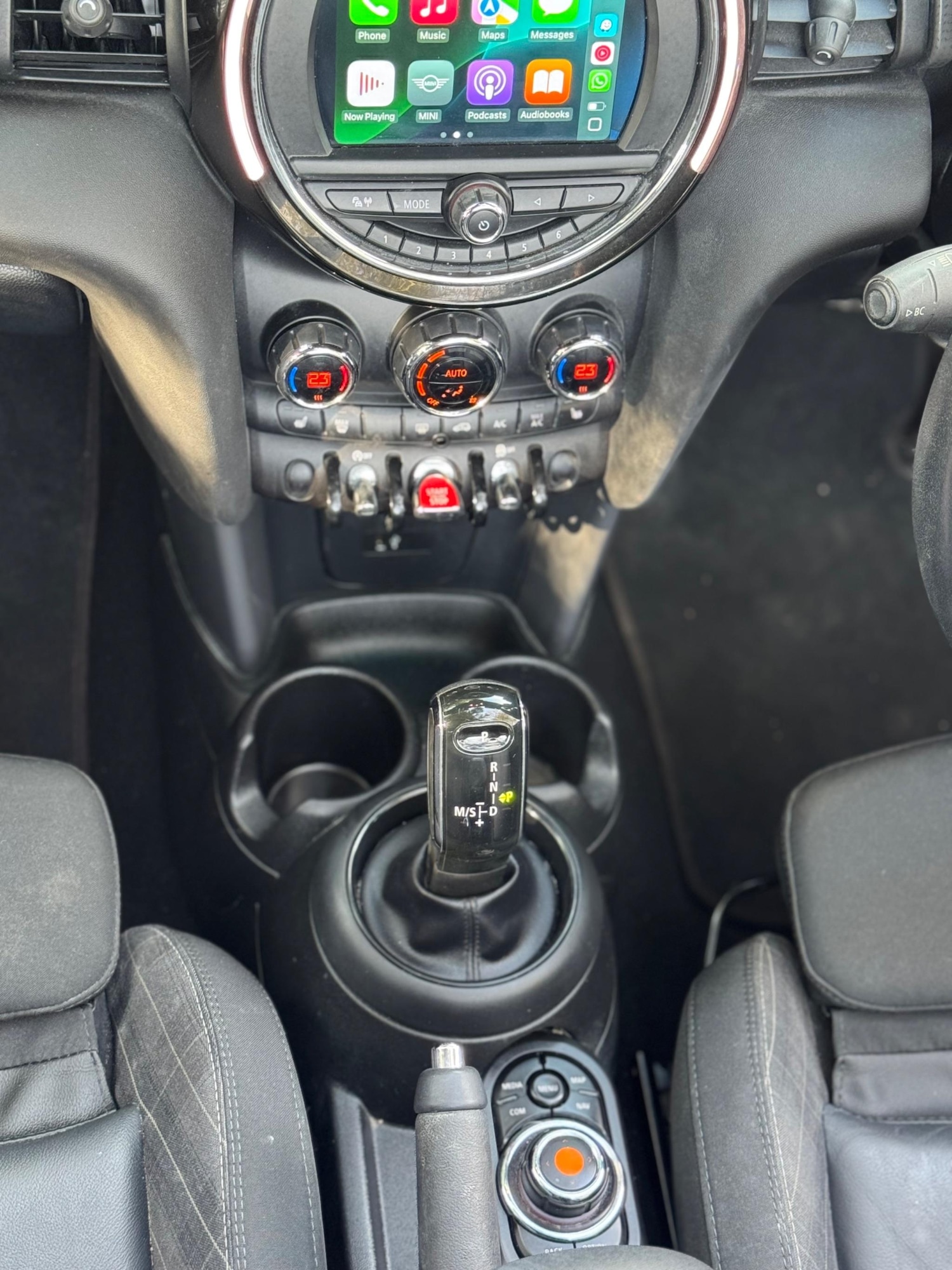 Used MINI Convertible 2019 for sale - 76315062: Photo 13