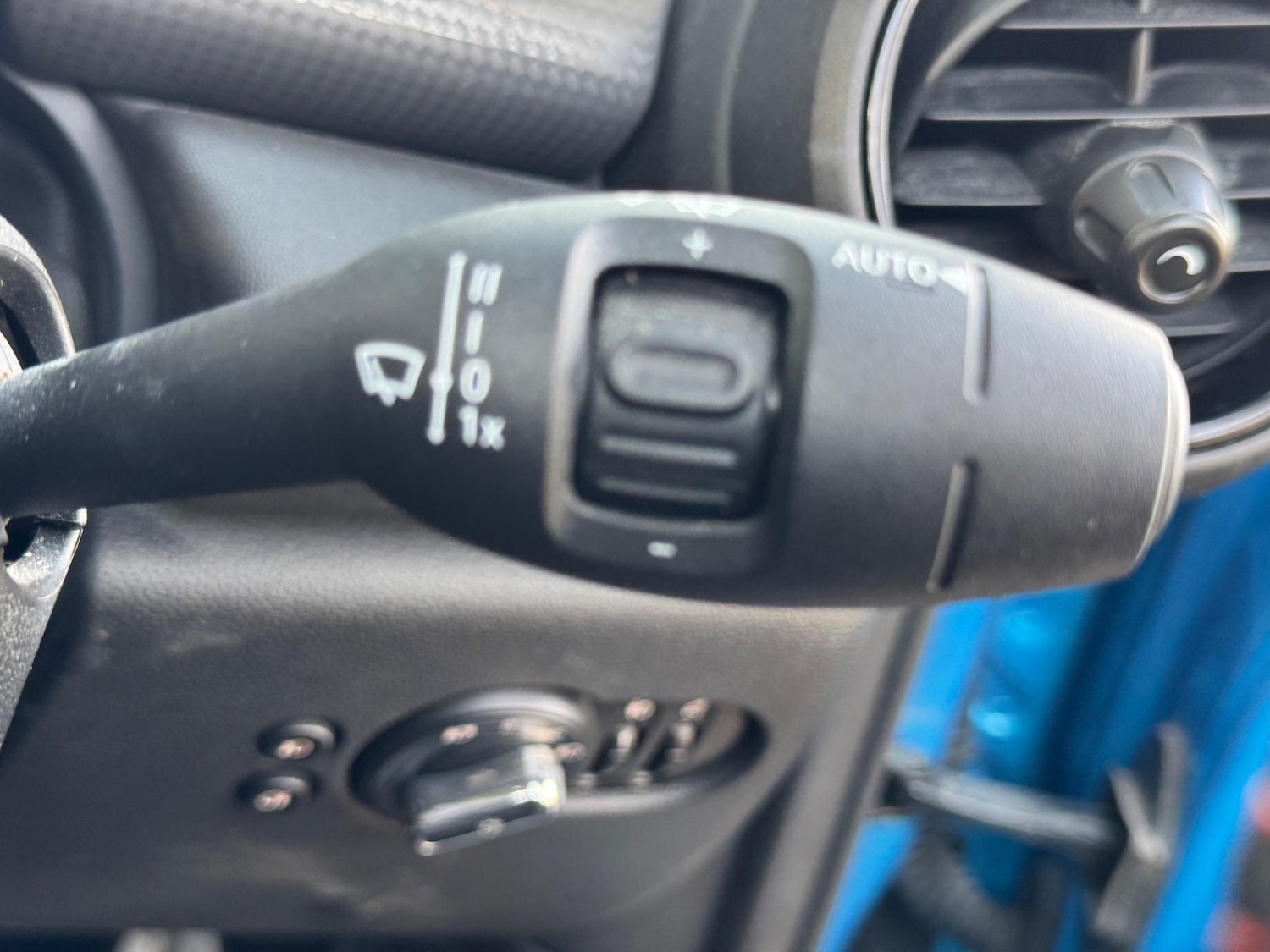 Used MINI Convertible 2019 for sale - 76315062: Photo 17