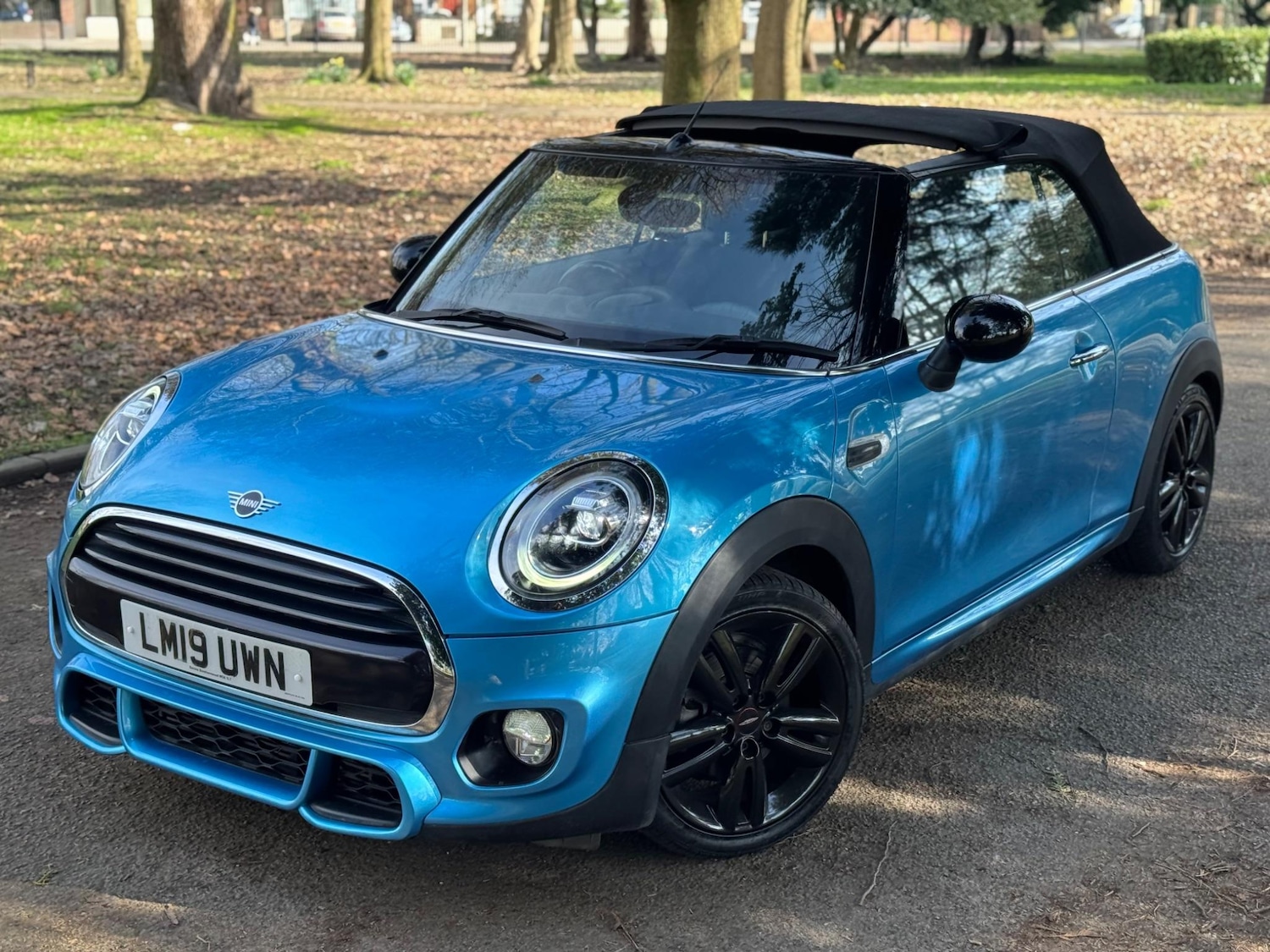 Used MINI Convertible 2019 for sale - 76315062: Photo 5