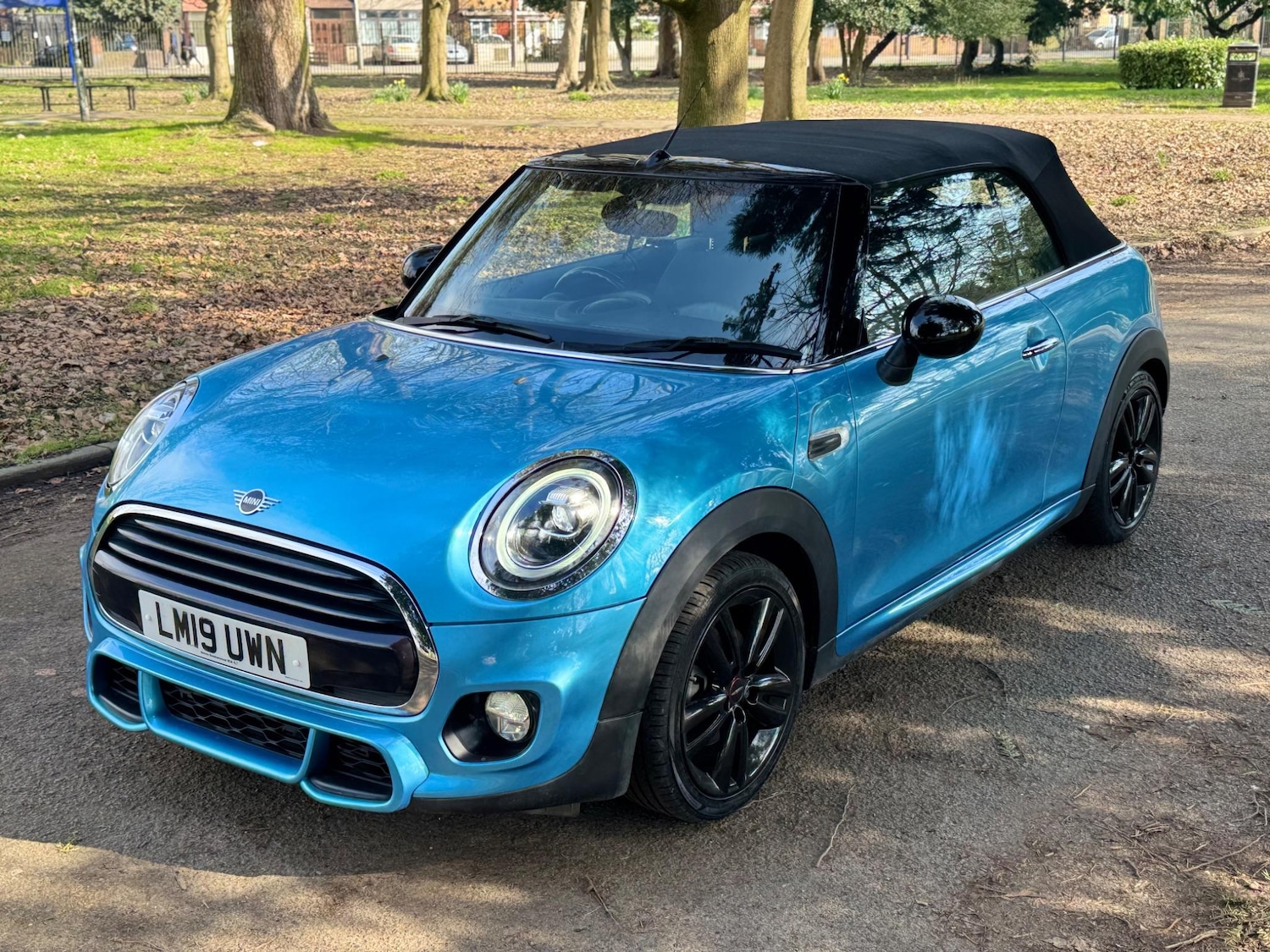 Used MINI Convertible 2019 for sale - 76315062: Photo 6