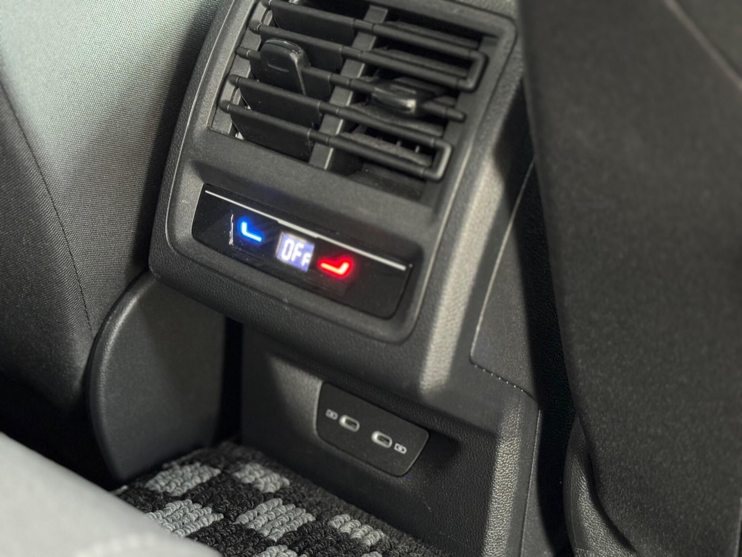 Used Volkswagen Golf for sale - 77029805: Photo 15